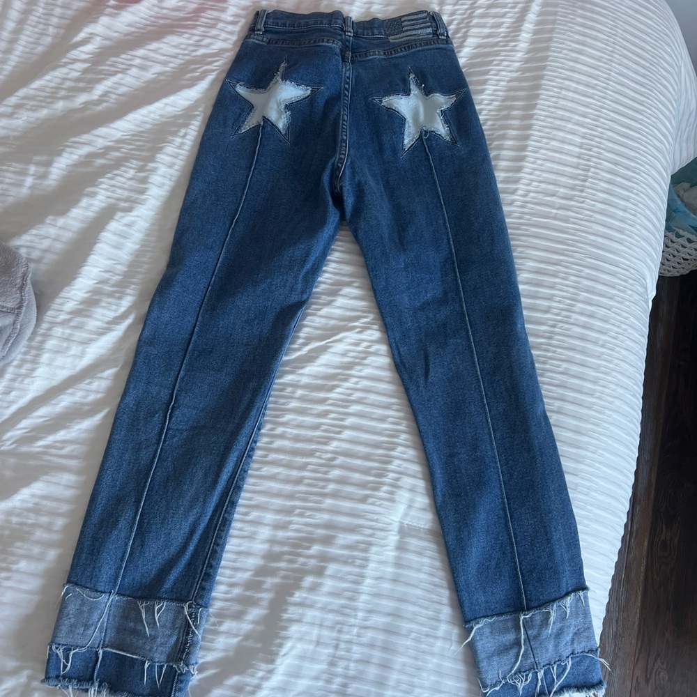 Revice Deninm Jeans, size 2. Perfect for college girls
